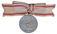Osztrák-Magyar Monarchia 1916. 'Erzsébet Királyné béke medál' ezüstözött fém patrióta érem csokorszalagon. 'ELISABETA CONCILIA NOBIS VICTORIAM PACEMQUE / 1914-1916' (40mm) + Ausztria 1932. 'Osztrák Háborús Emlékérem' Br emlékérem